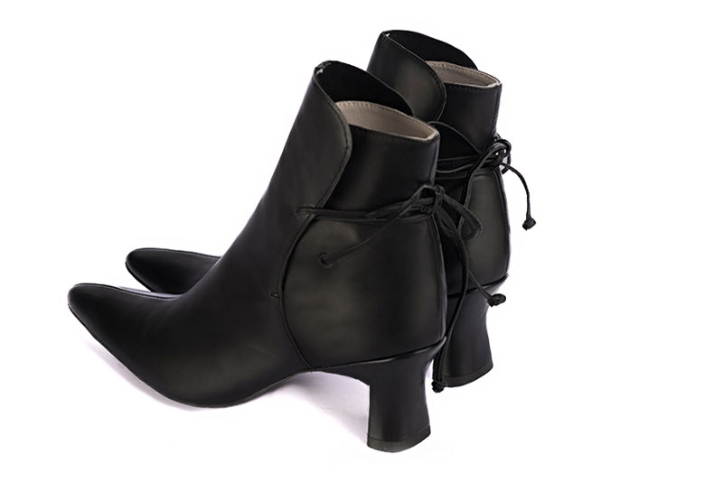 Satin black women's ankle boots with laces at the back. Tapered toe. Medium spool heels. Rear view - Florence KOOIJMAN